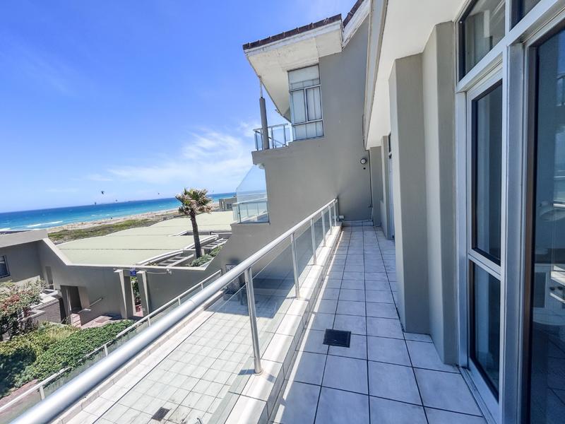 5 Bedroom Property for Sale in Dolphin Beach Western Cape